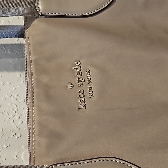 kate spade tote bag and pouch, taupe color - Picture 4 of 16